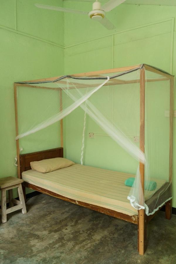 Little Bay Hostel Arugam Bay Exterior foto